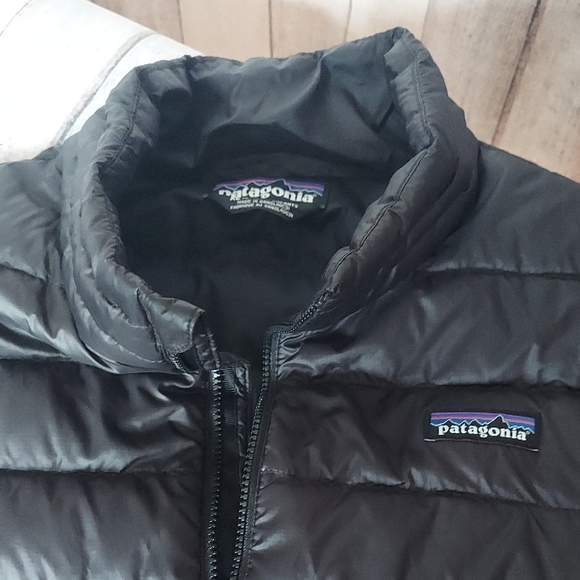 Men's Black Puffer Jacket - Picture 2 of 6